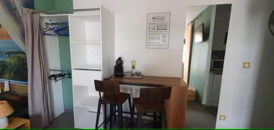Dining area, wardrobe