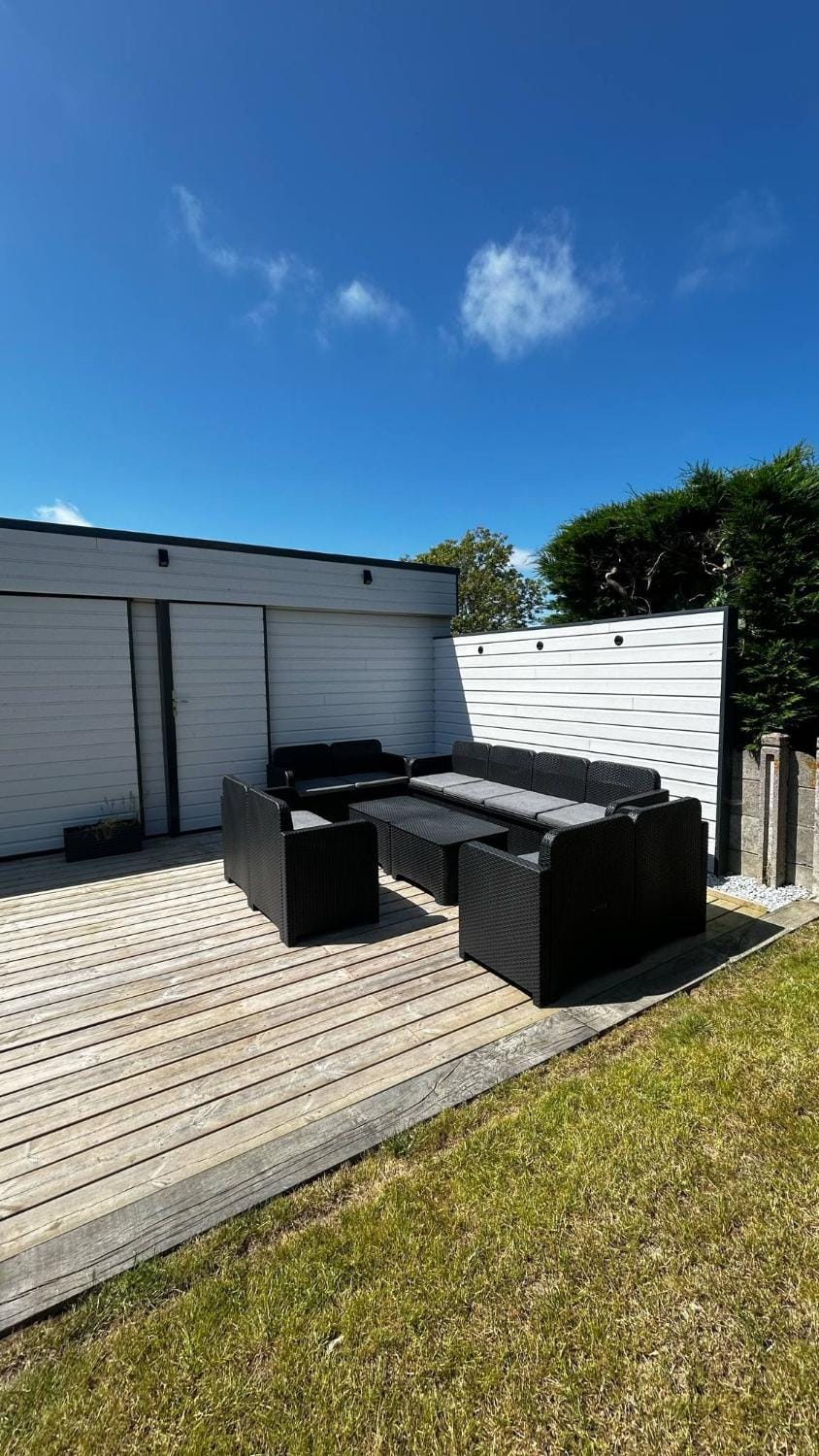 Patio, Garden, Balcony/Terrace