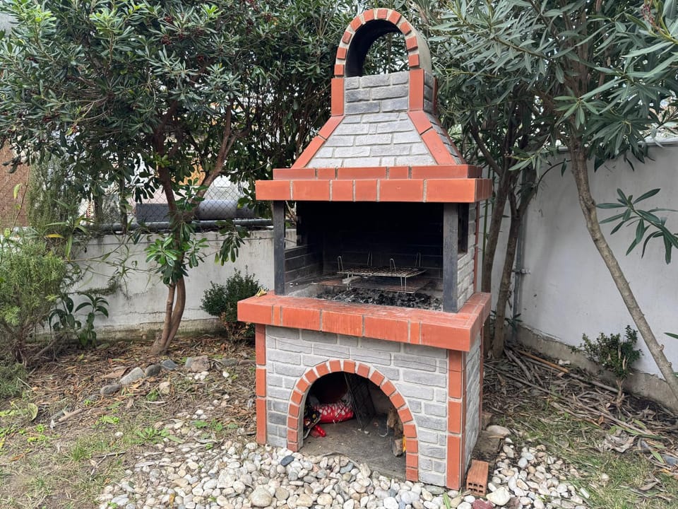 BBQ facilities, BBQ facilities, Garden