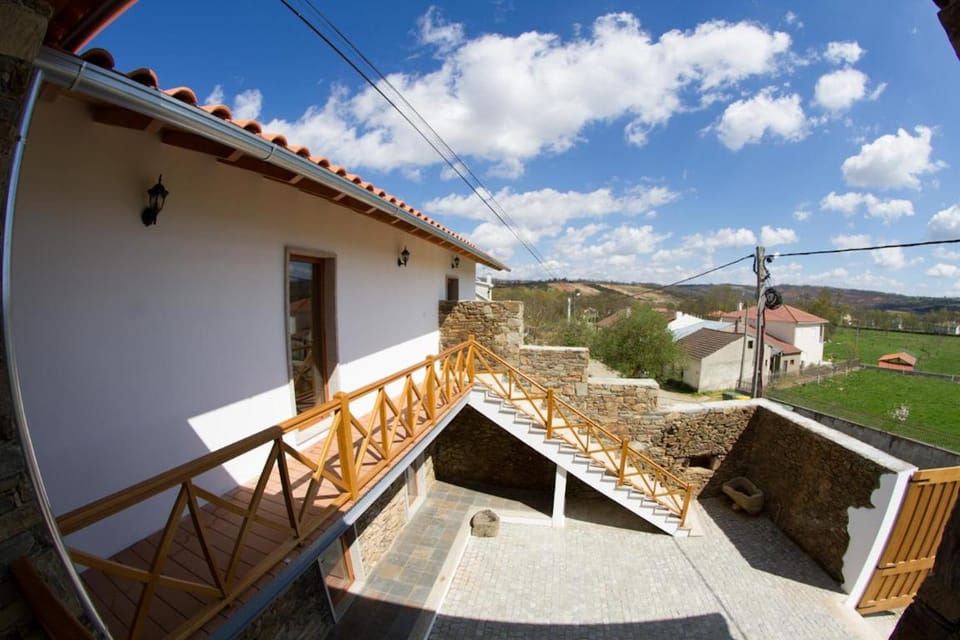 A Casa de Salsas Farm Stay in Portugal