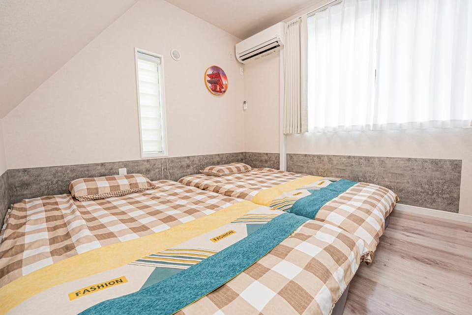 Private 3 Bedroom House with Free Parking Near Asakusa and Skytree Villa in Japan