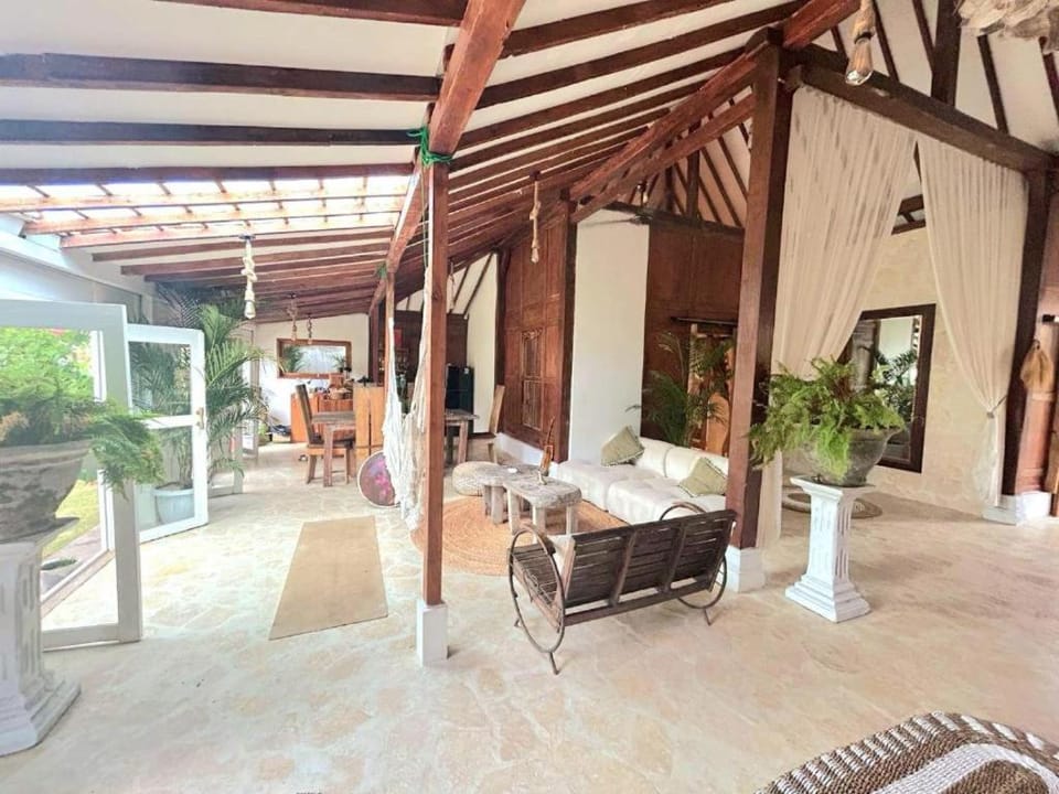 Day, View (from property/room), Living room, Seating area, Dining area