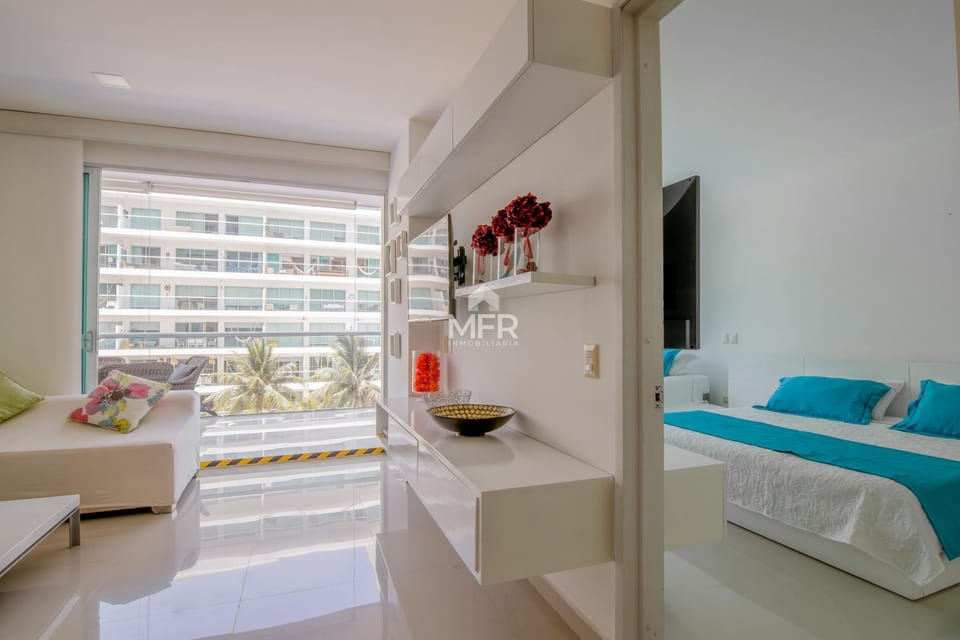 Living room, Photo of the whole room