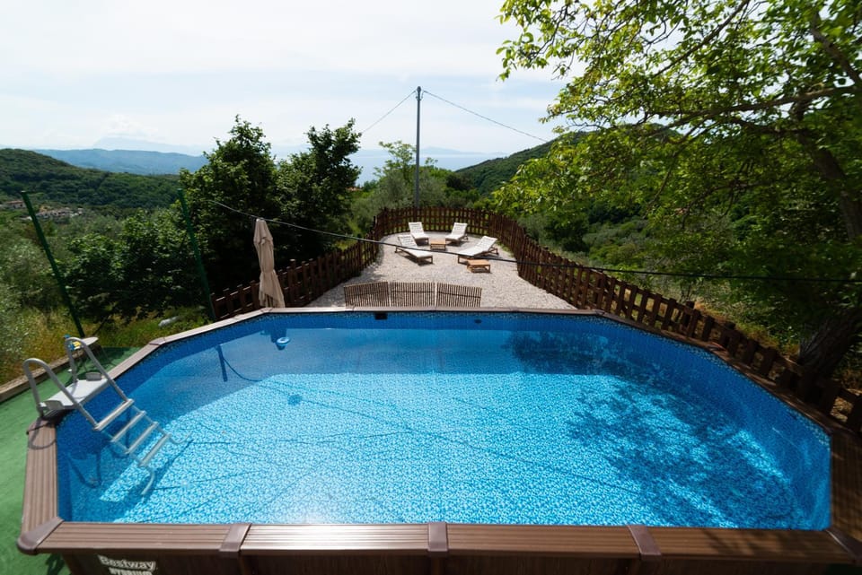Day, Natural landscape, Pool view, Swimming pool