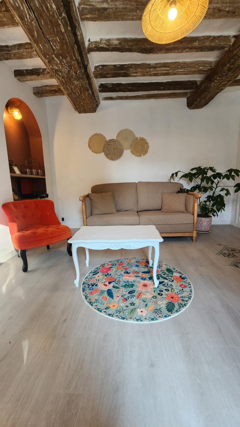 Seating area