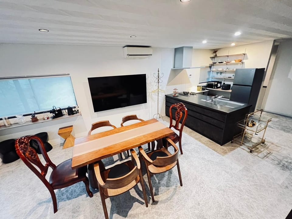 Kitchen or kitchenette, Living room, Dining area