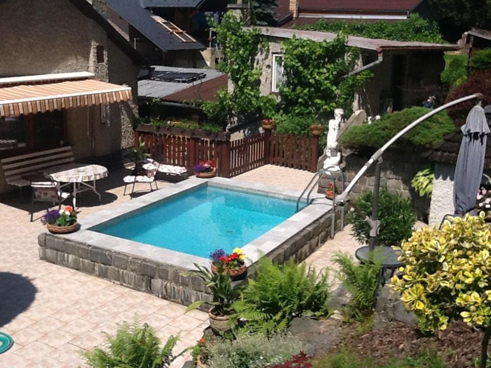 Property building, Spring, Garden view, Pool view, Swimming pool
