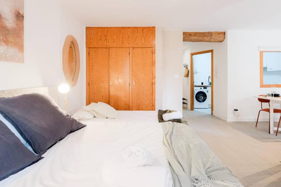 Loft Loarre | Estudio Premium Renovado | 5 Pax Apartment in Zaragoza