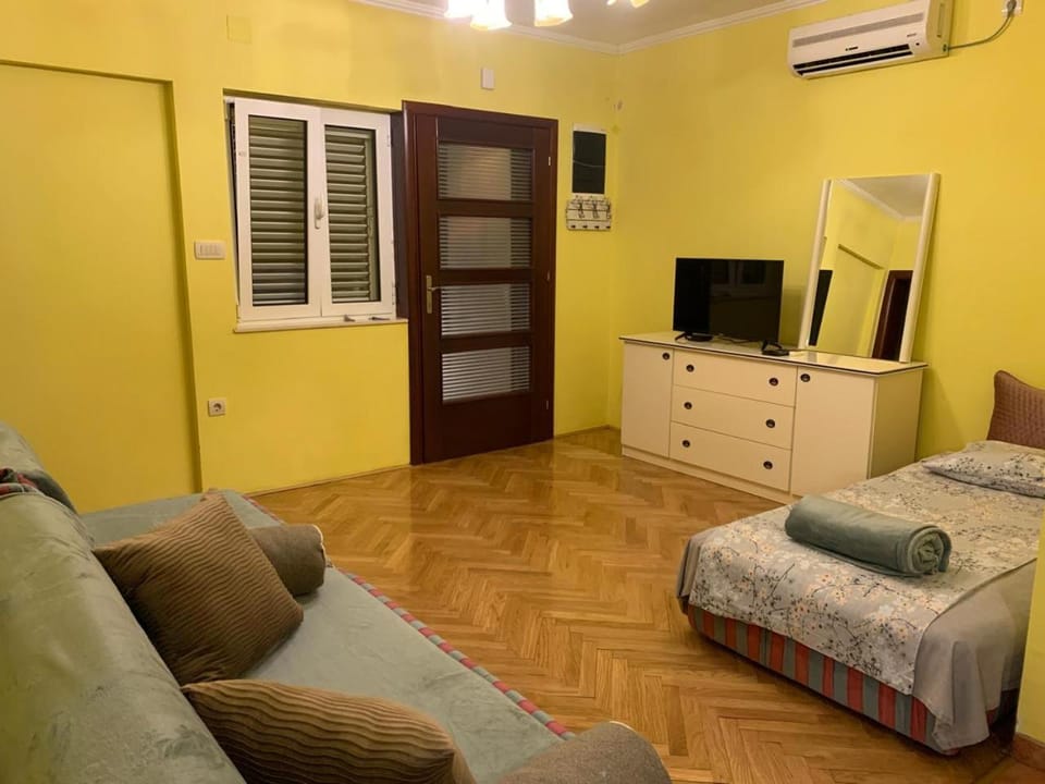 Apartment Savina Apartment in Montenegro