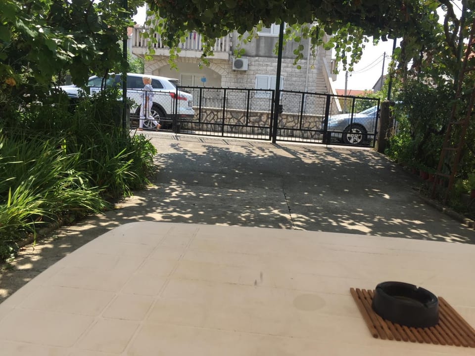View (from property/room), Balcony/Terrace