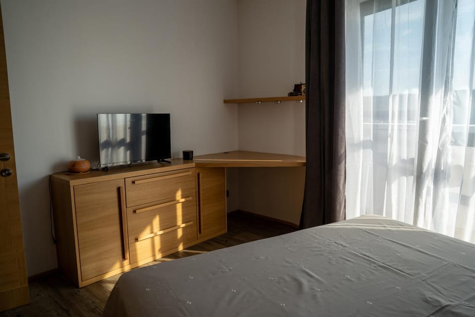 Communal lounge/ TV room, Bedroom
