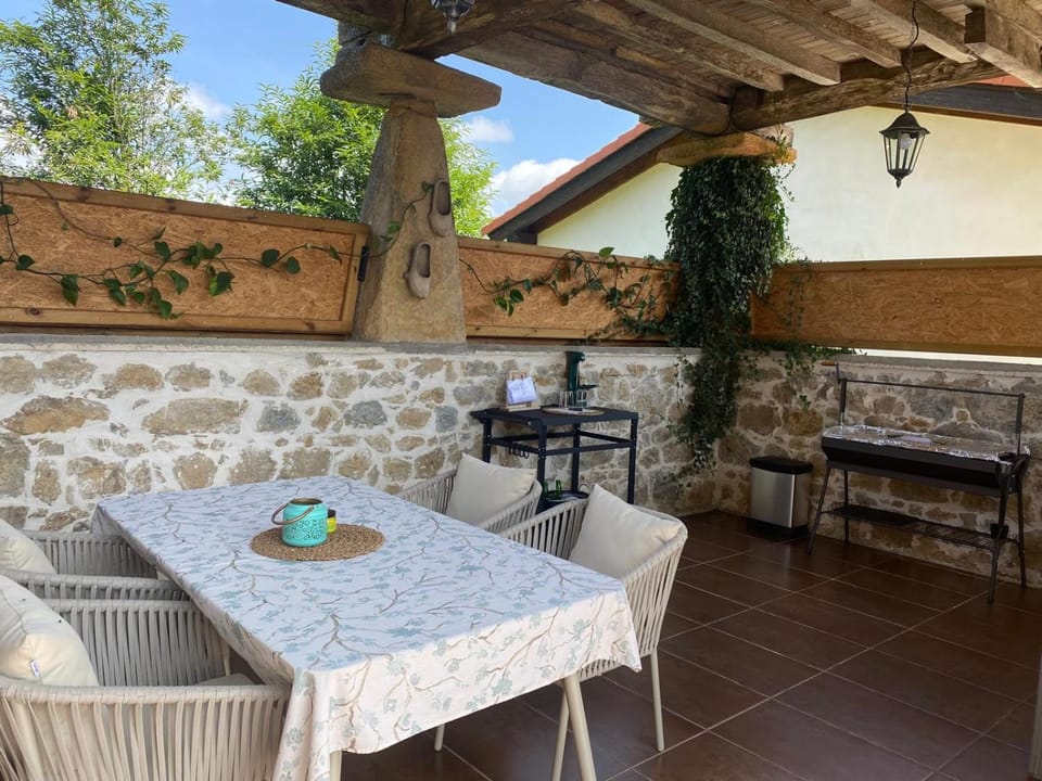 BBQ facilities, Balcony/Terrace