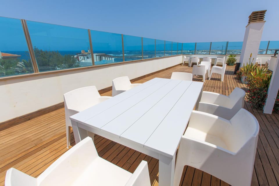 View (from property/room), Balcony/Terrace, Sea view