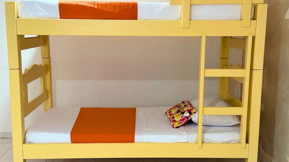 bunk bed
