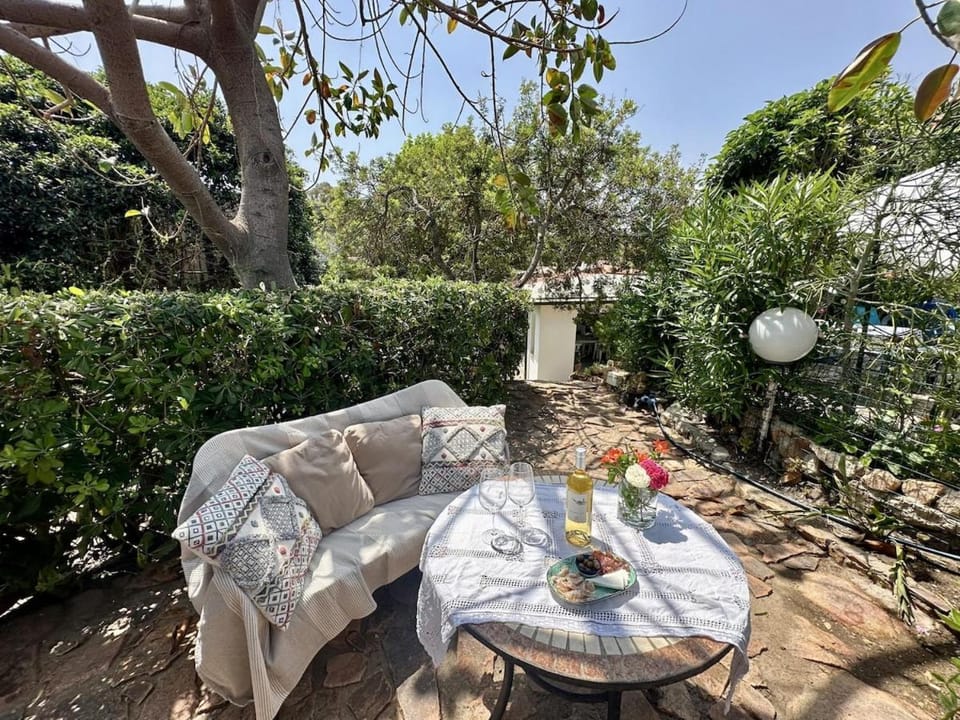 Garden, Garden view