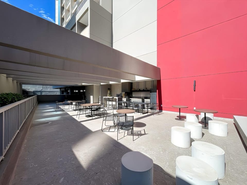 Dining area, Communal kitchen