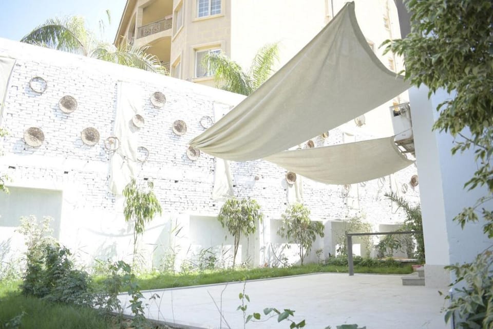 Tropical Luxury 2Bdr Apartment with Garden Apartment in Egypt