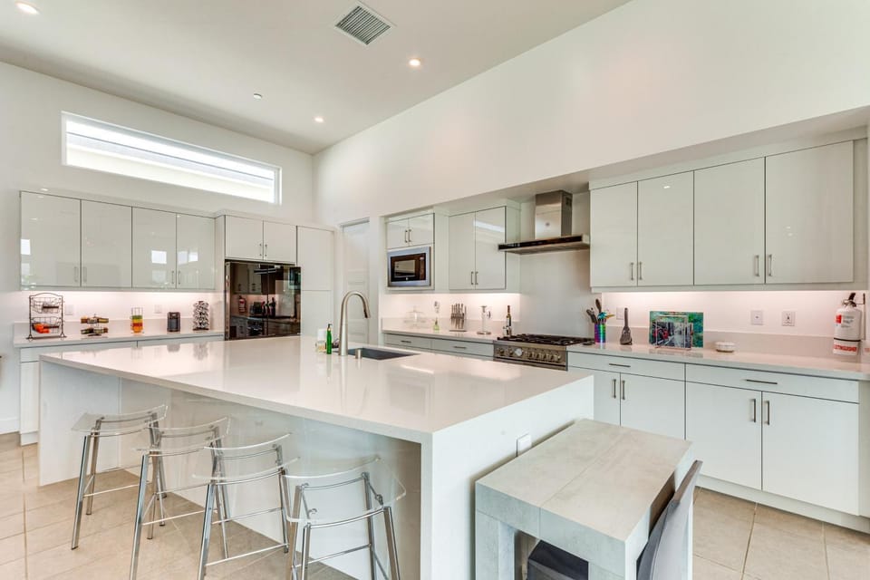 Miralon: Private Luxury Living w/ Resort Amenities House in Palm Springs