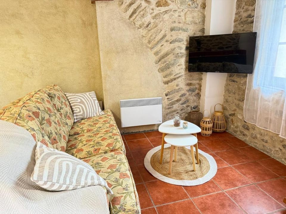 L Olivier Studio charme et nature Apartment in Catalonia