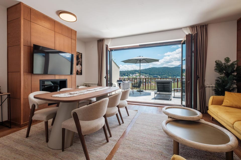 Balcony/Terrace, Living room, Dining area