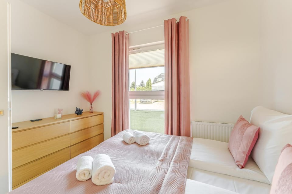 Sunset Resort Nadmorska 100 Apartment in West Pomeranian Voivodeship, Poland