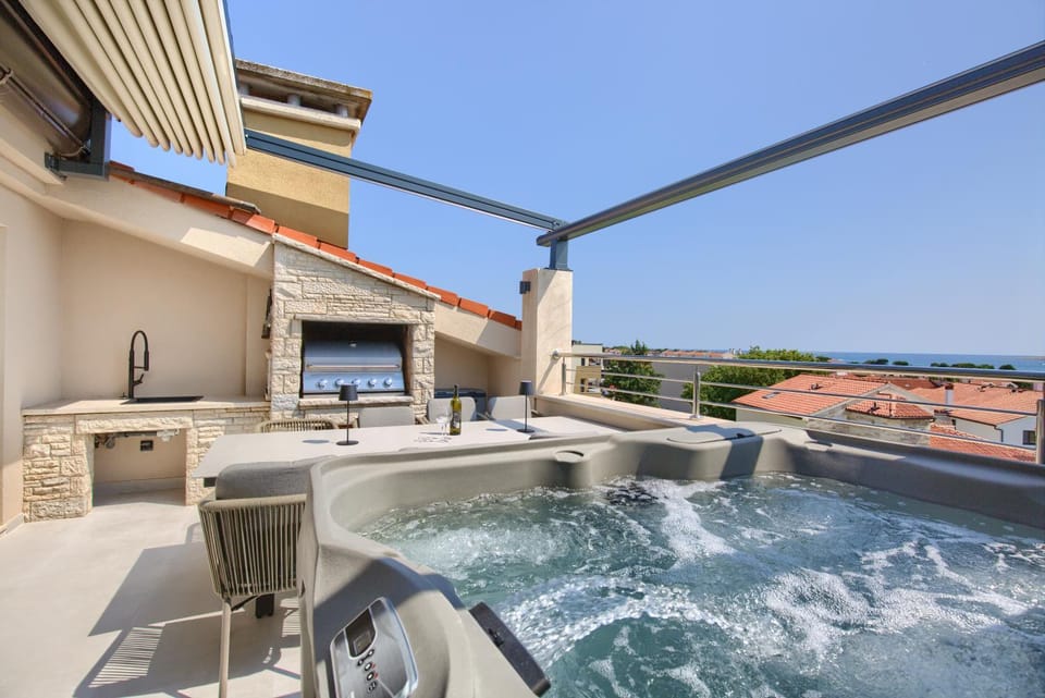 Penthouse Sophia Apartment in Premantura
