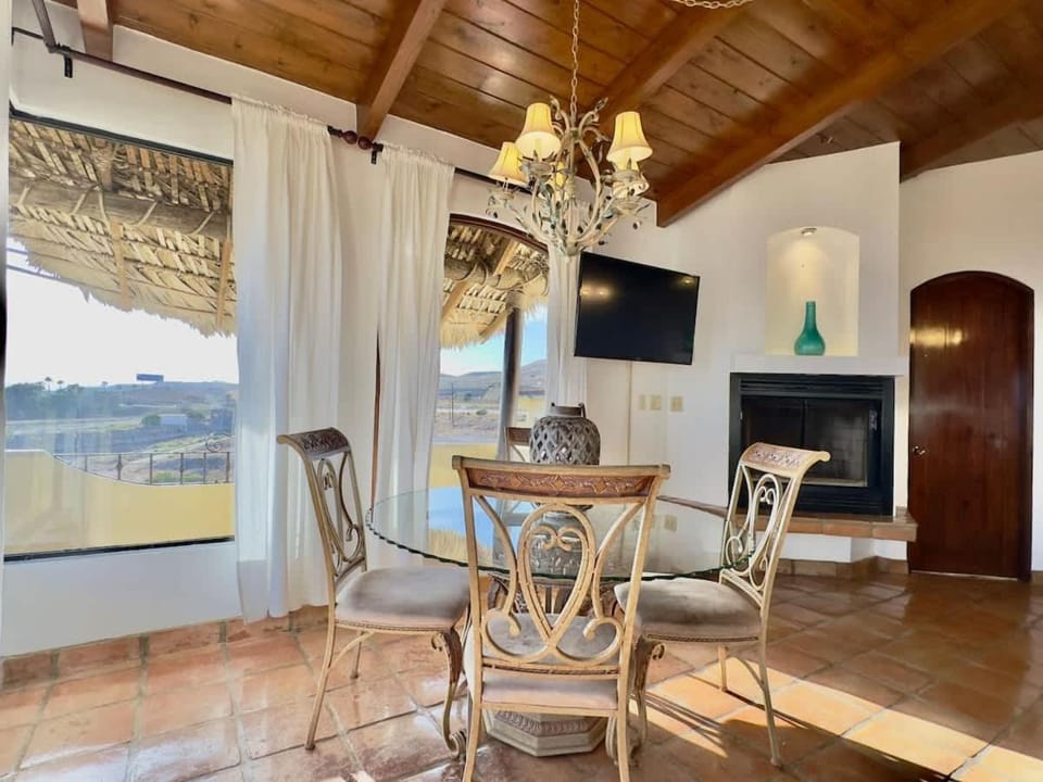 Puerto Nuevo Surf Villa del Mar 2BR with pool Hotel in State of Baja California