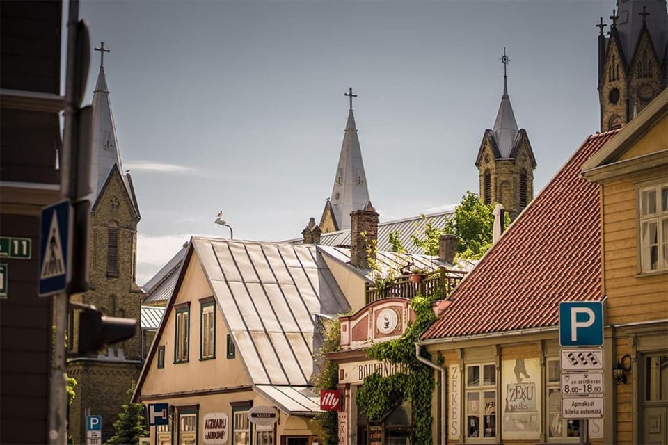 Neighbourhood, City view, Landmark view, Street view