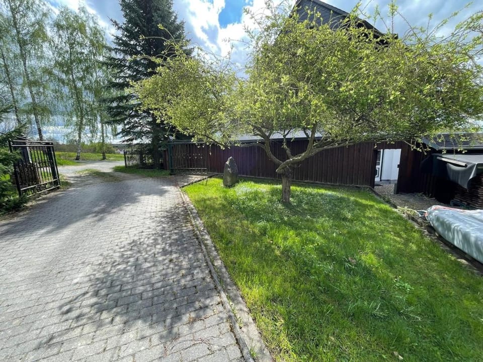 Garden, Garden view