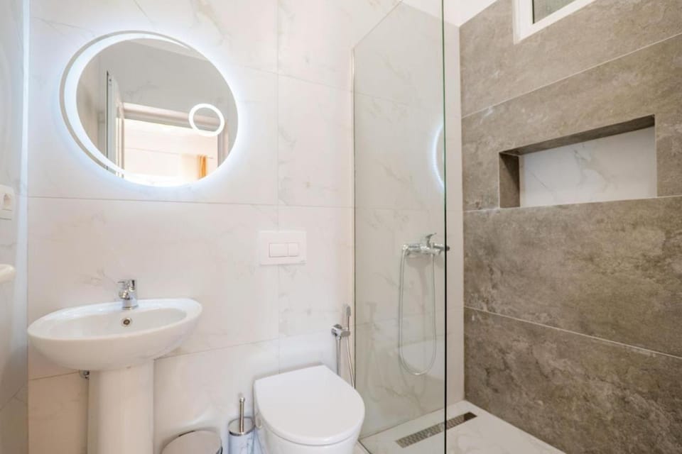 Shower, Toilet, Bathroom, bidet