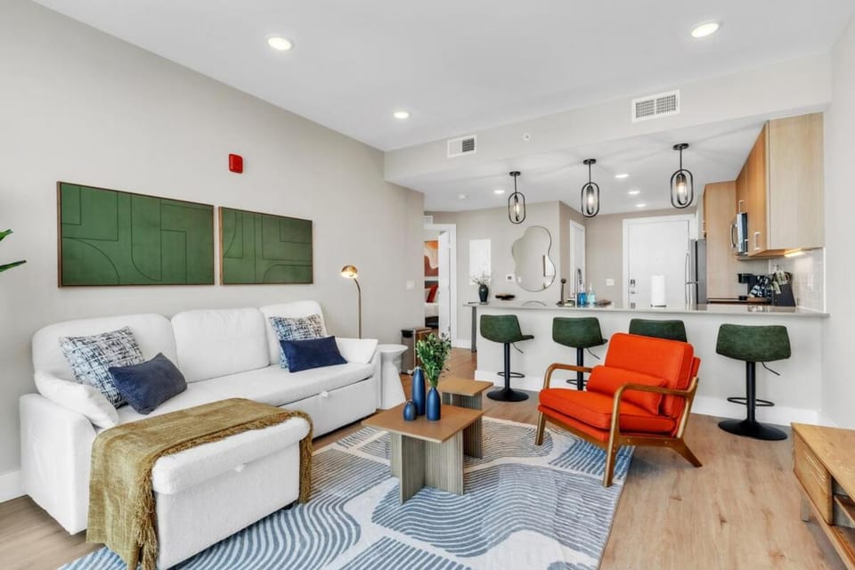Lux 2BD with KINGS - Pier Views - Near Fishtown! Apartment in Philadelphia