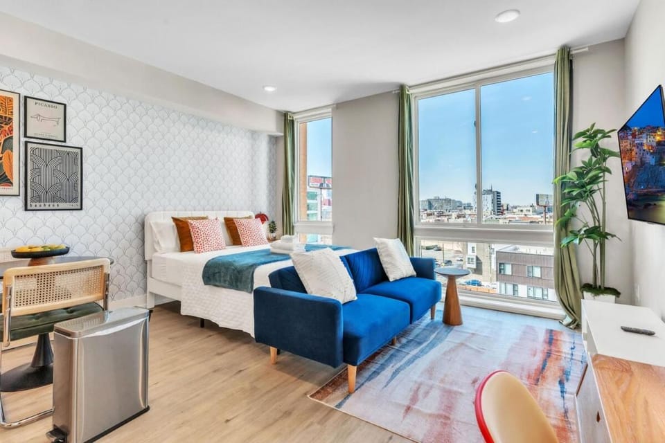 Scenic City Studio - Walkable - Smart TV Apartment in Philadelphia