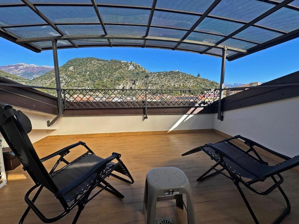 Balcony/Terrace, City view