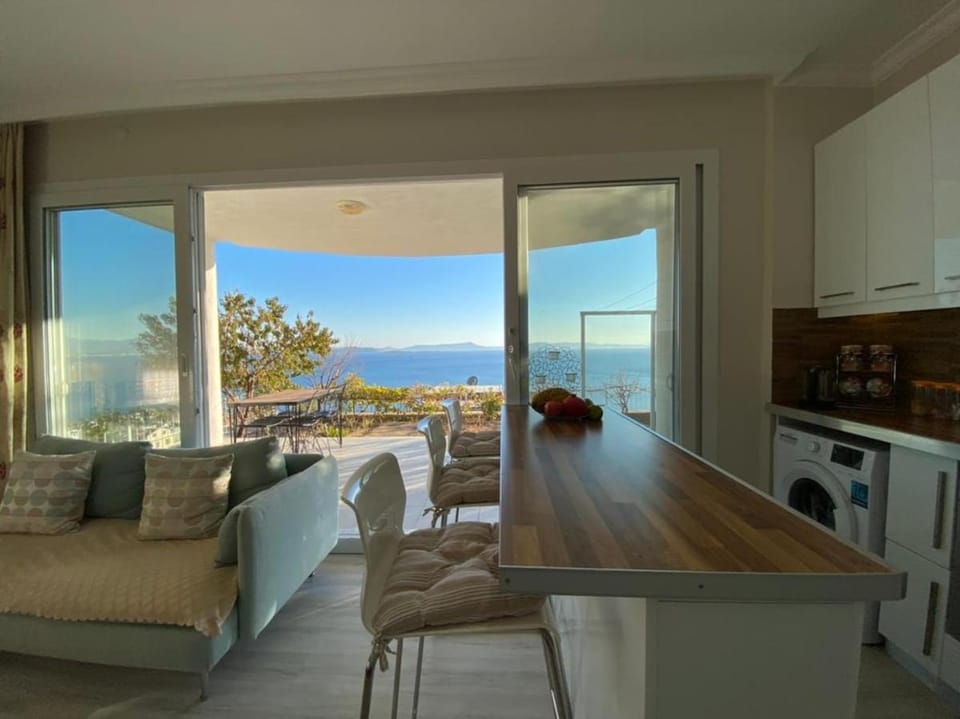 pitanehouse Villa in İzmir Province