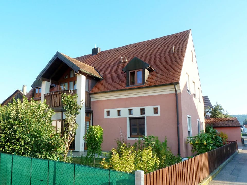 Property building, Day, Summer, On site