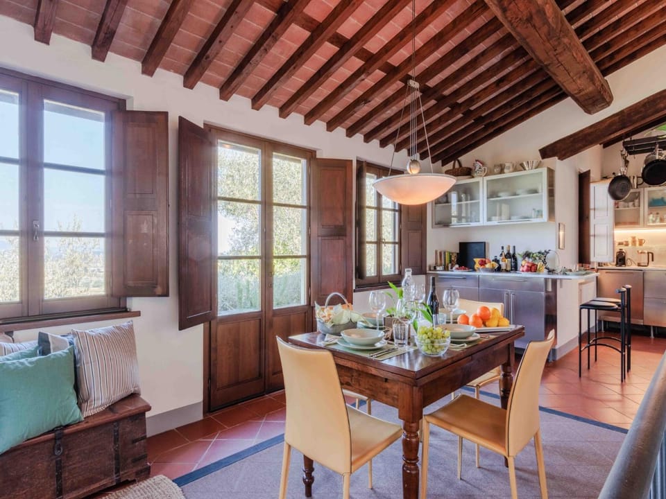 Other, Dining area