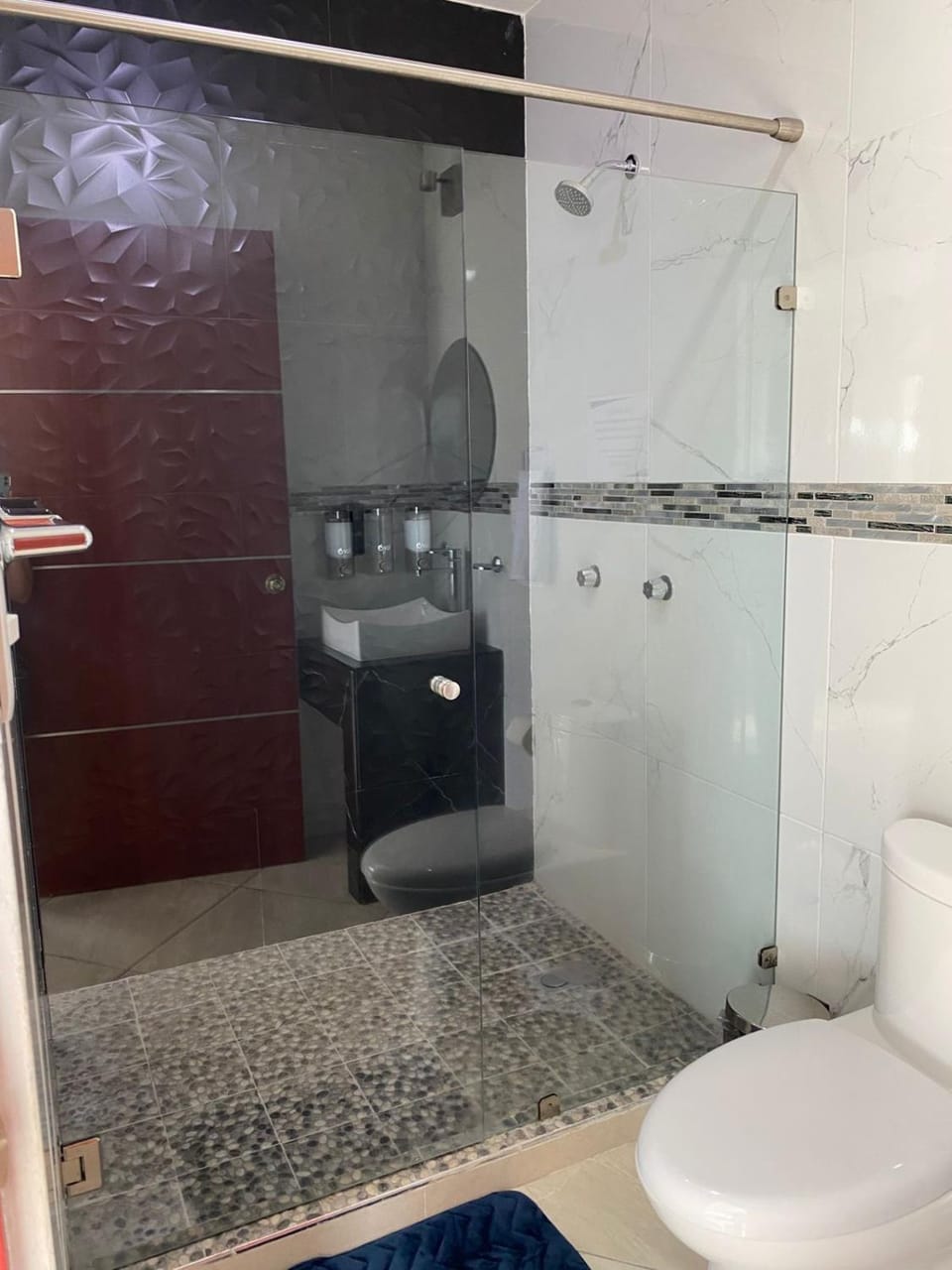 Shower, Toilet, Bathroom