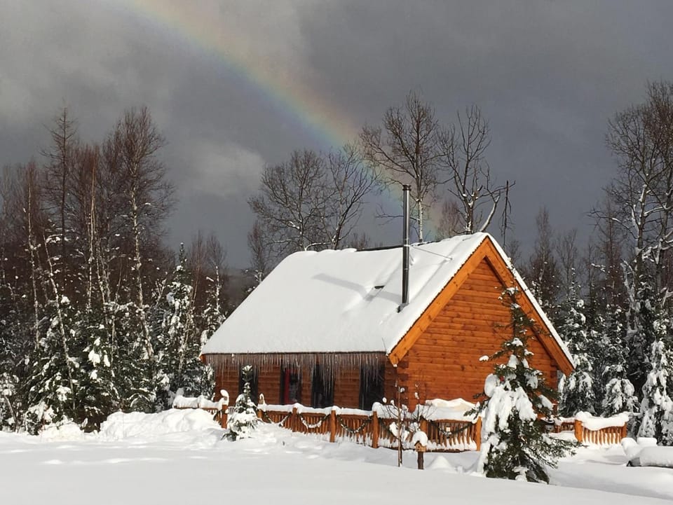 Log cabin 1 mile from skiing - 1800Bc Cabin in Carroll