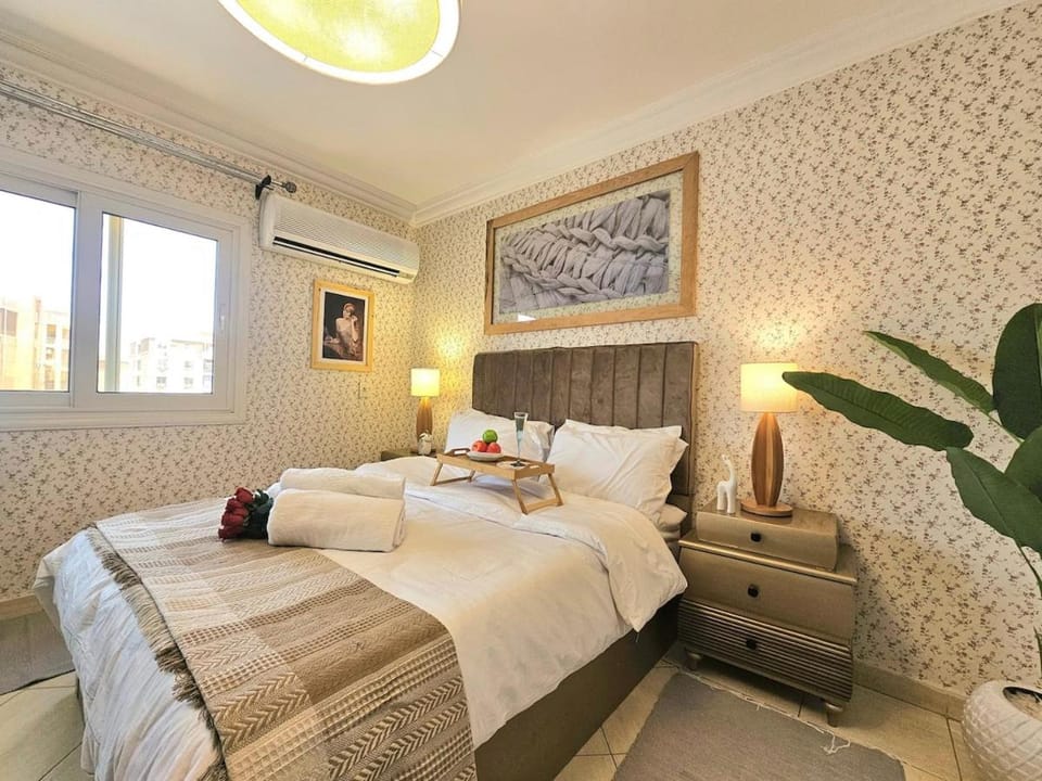 Huge Home for Big Family In Madinaty Apartment in Cairo Governorate