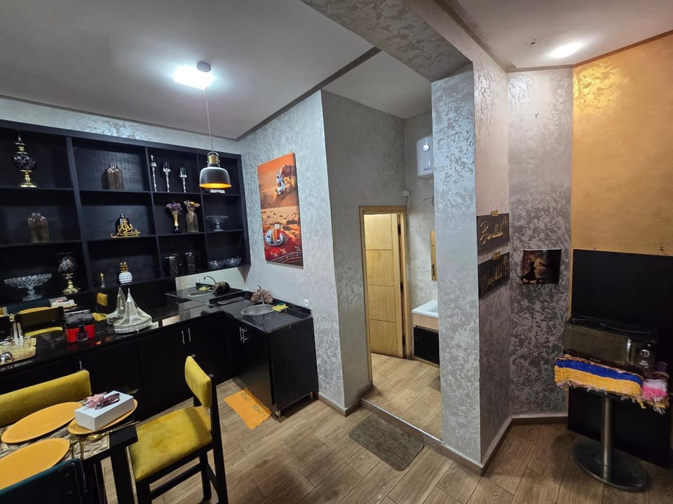 Centre ville Plage studio appartement pour famille et personnes sérieuses SVP Apartment in Casablanca-Settat
