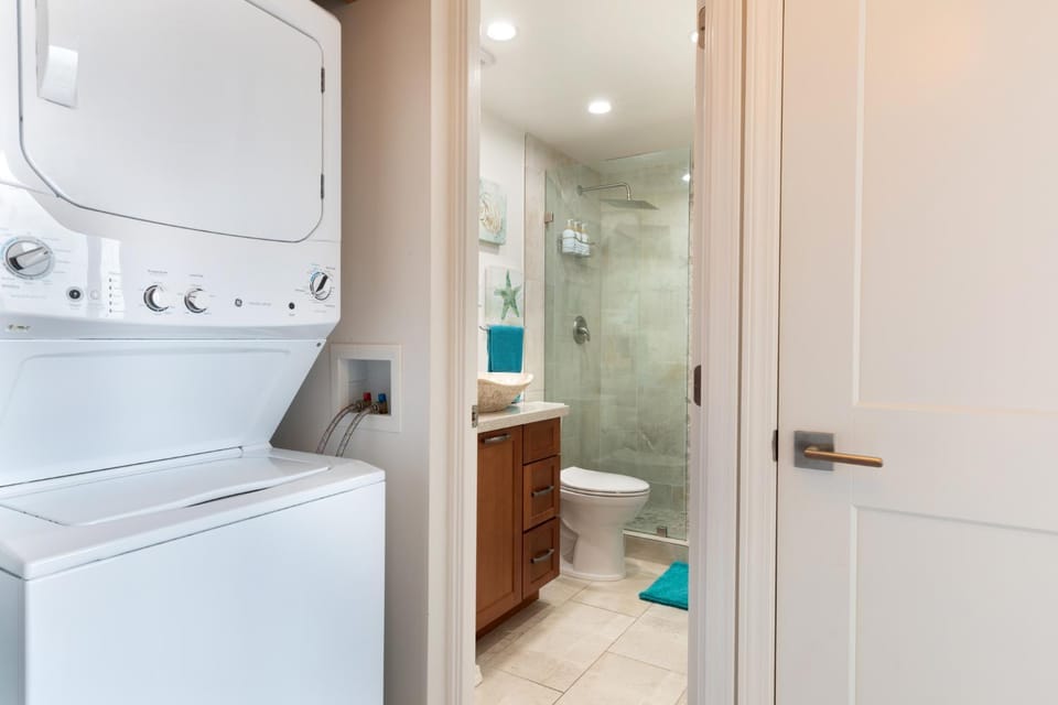 Shower, Toilet, Bathroom, towels, washing machine, dryer
