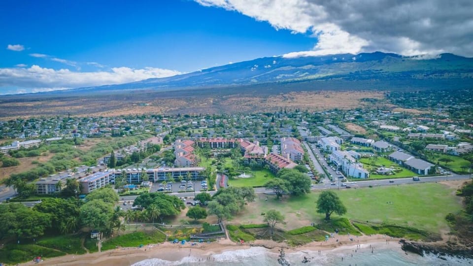 Kamaole Sands 8-204- Kihei resort condo, AC, across street from beach Apartment in Wailea