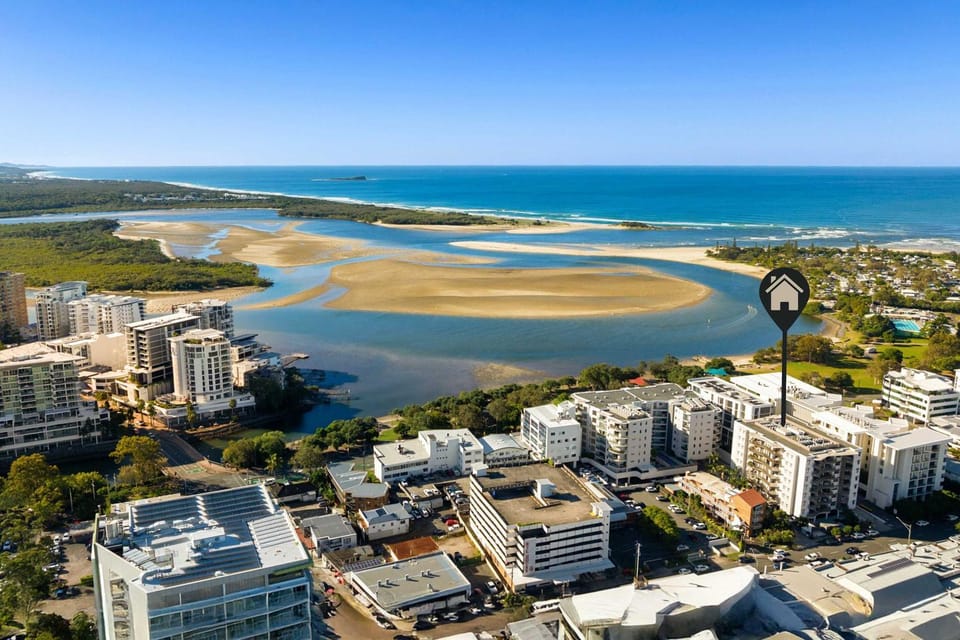 The Cosmopolitan Suite Apartment in Maroochydore