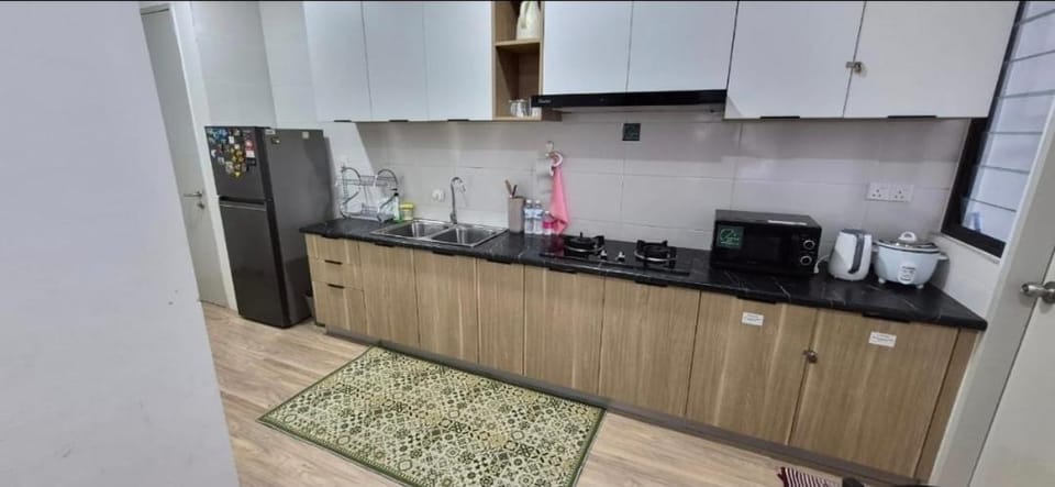 Babah Guesthouse P' Residence Batu Kawa Apartment in Kuching