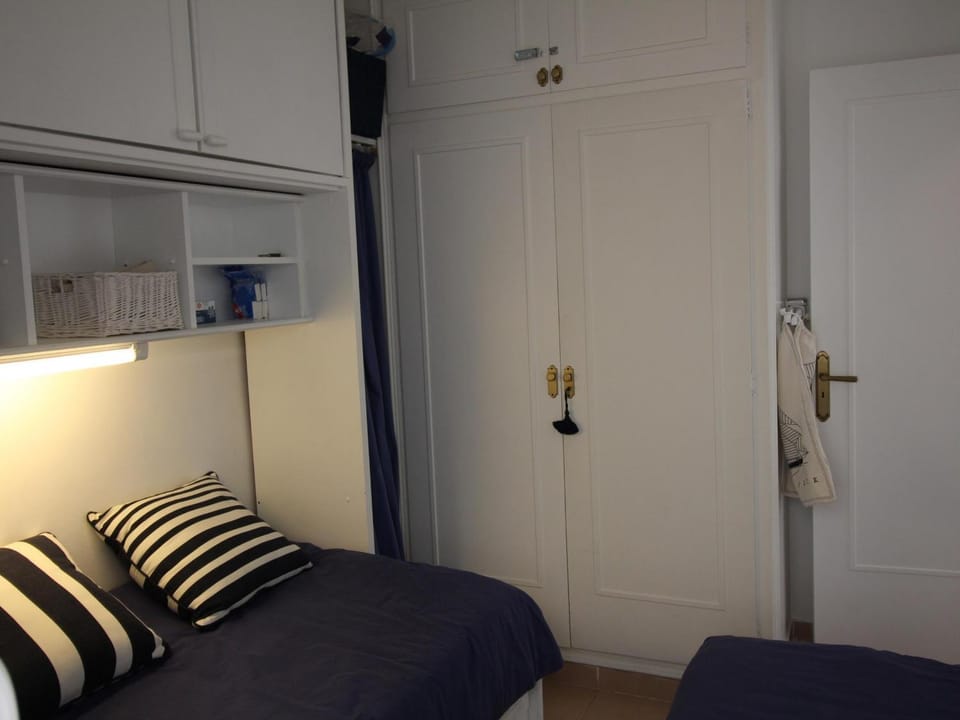MEDITERRANEO B. Disfruta de la tranquilidad de una zona privilegiada con unas vistas espectaculares al mar. - ES-258-154 Apartment in Roses