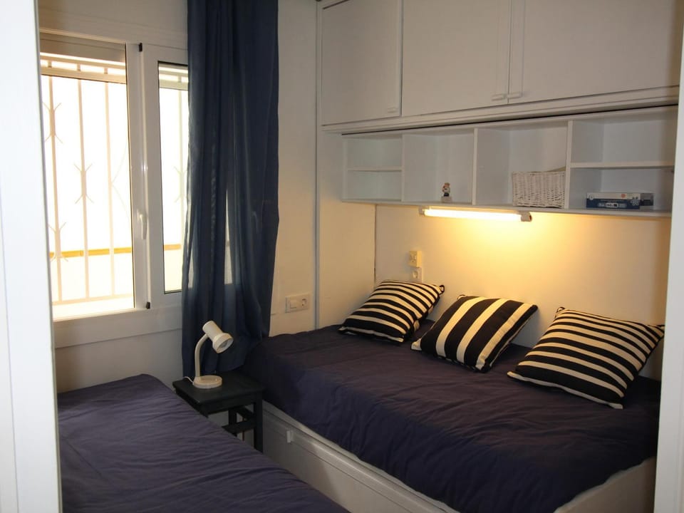 MEDITERRANEO B. Disfruta de la tranquilidad de una zona privilegiada con unas vistas espectaculares al mar. - ES-258-154 Apartment in Roses