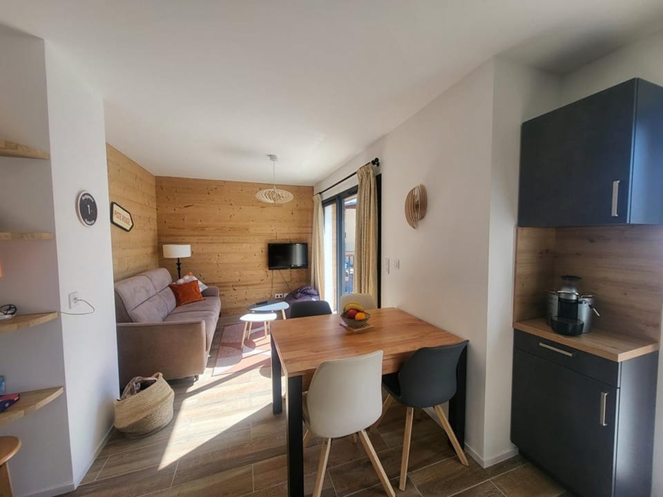Bel appartement à Montgenèvre avec parking couvert - FR-1-266-251 Apartment in Montgenèvre