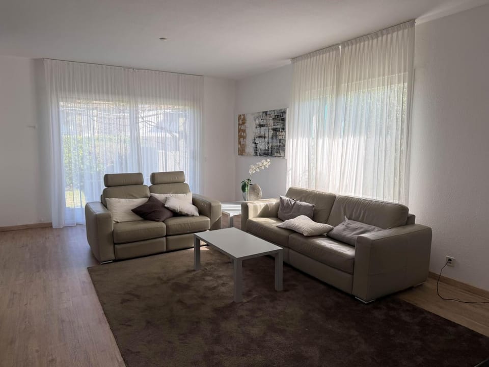 Casa Ermenegilda, 4,5-Zimmerhaus by HolAp SA House in Ascona