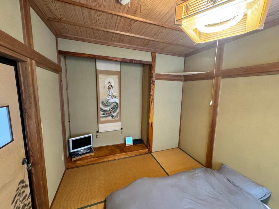 Azetoshi Lodge Inn in Nozawaonsen