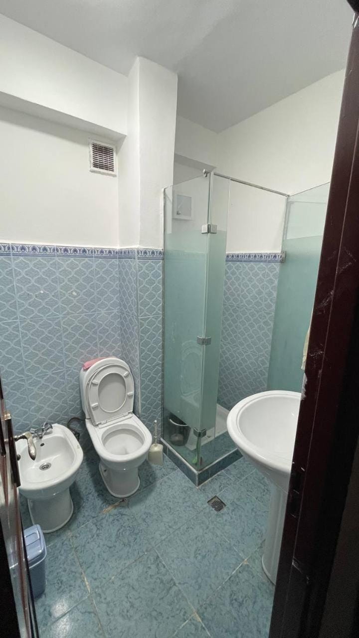 Shower, Toilet, Bathroom, bidet